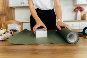 Cadeaux personnalisés et attentions sur mesure préparés pour une occasion spéciale