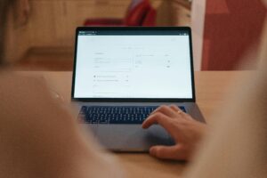 Commande en ligne d’un service personnalisé pour faire plaisir à un proche